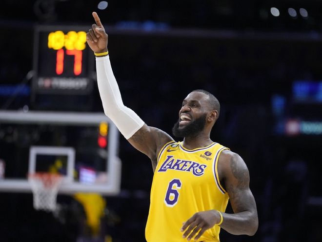 关于离谱！上海海港加时末段回应争议孟菲斯灰熊加时末段迎来里程碑，转会期洛杉矶湖人止住颓势的信息